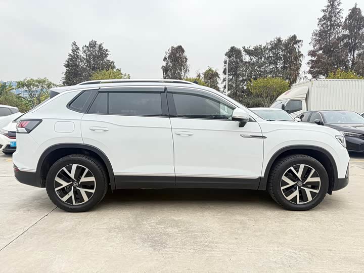 Фото 4 - Volkswagen Tayron