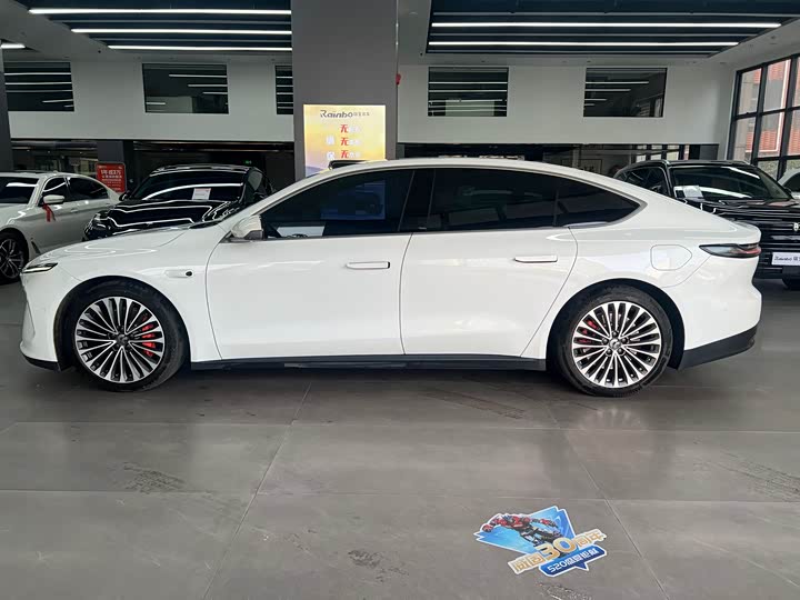 Фото 4 - Nio ET7