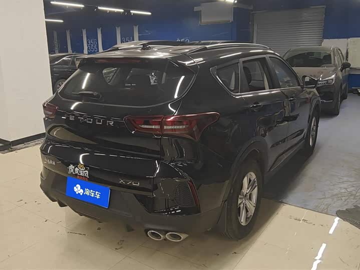 Фото 3 - Jetour X70