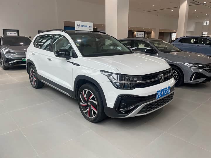 Фото 3 - Volkswagen Tharu