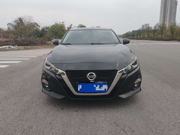 Фото 2 - Nissan Teana