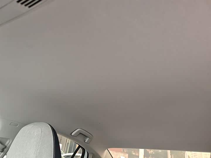 Фото 8 - Volkswagen Lavida