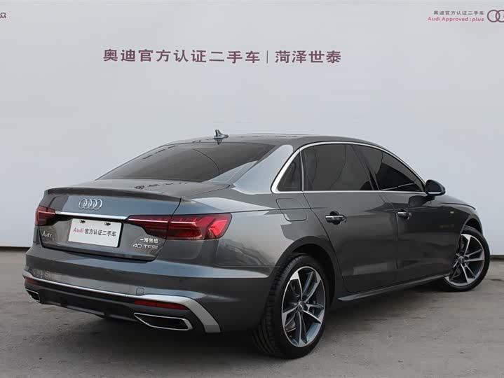 Фото 9 - Audi A4L