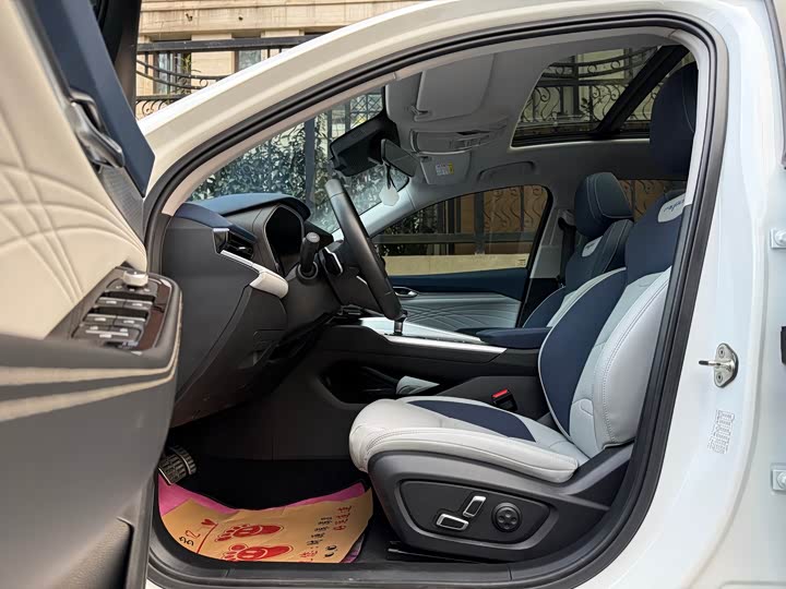 Фото 5 - Geely Preface