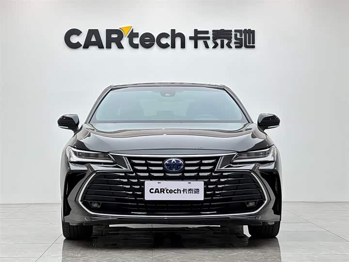 Фото 7 - Toyota Avalon