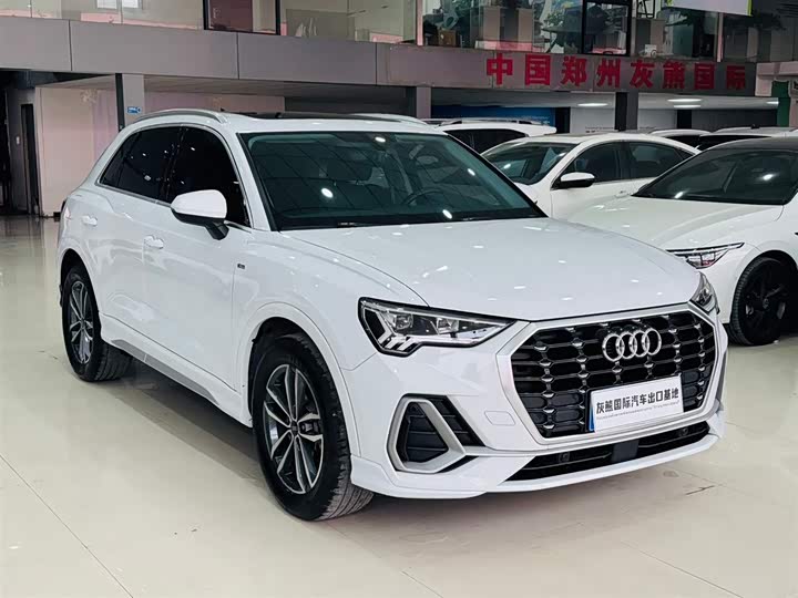 Фото 3 - Audi Q3