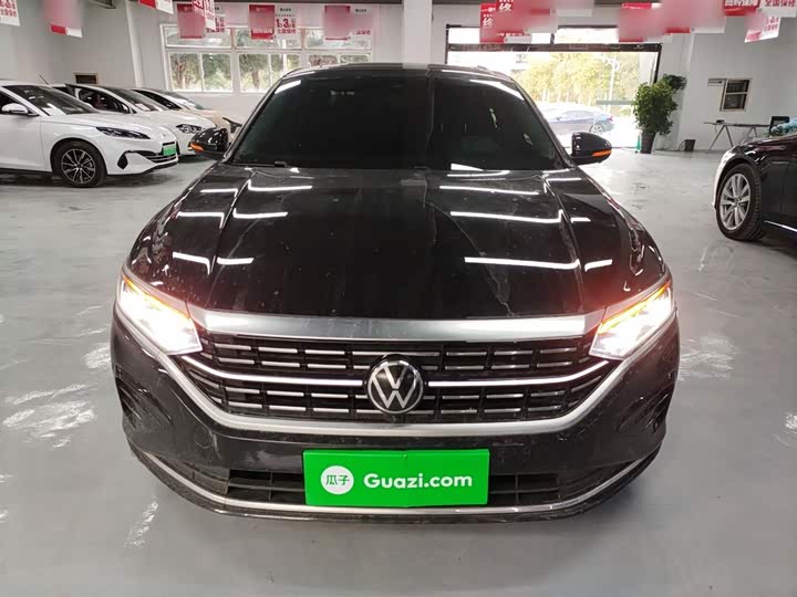 Фото 3 - Volkswagen Passat