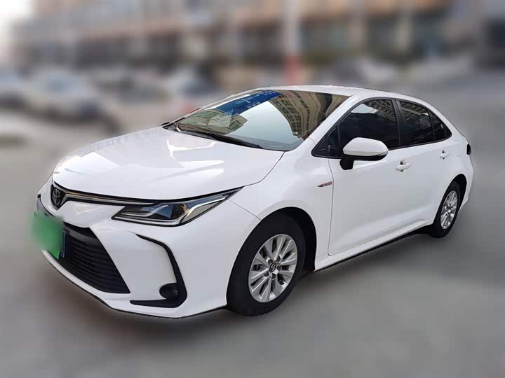 Фото 2 - Toyota Corolla