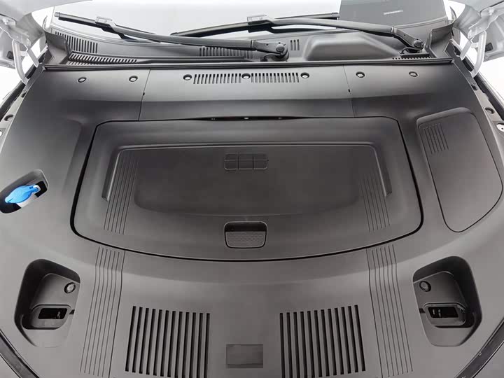 Фото 6 - Geely Galaxy E8