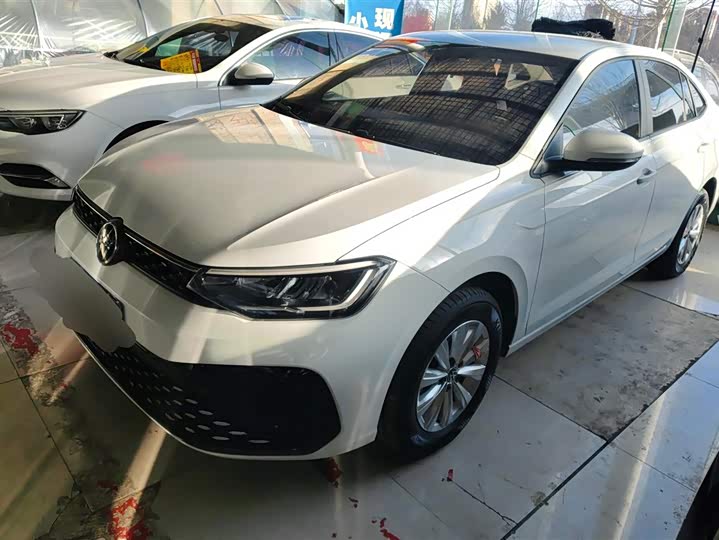 Фото 1 - Volkswagen Lavida