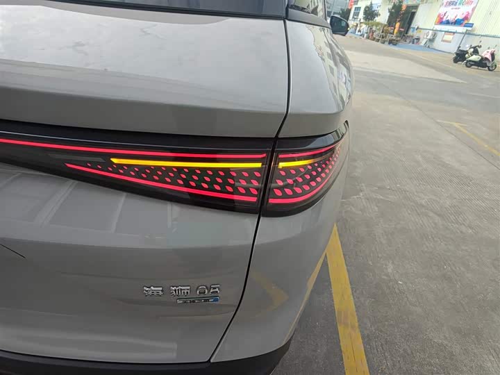 Фото 8 - BYD Sea Lion 05 DM-i Hybrid