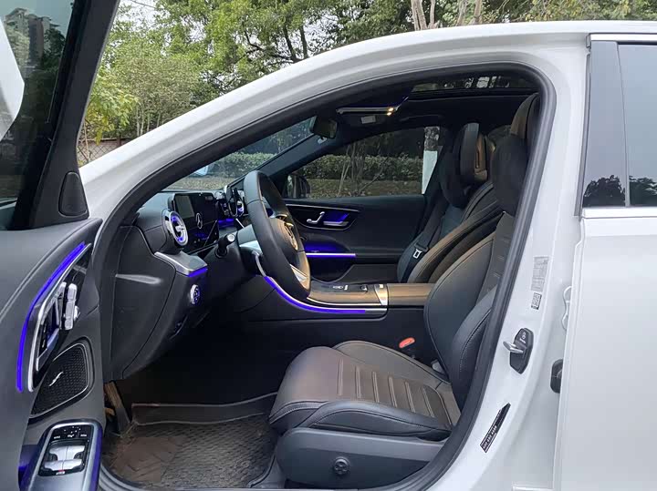 Фото 4 - Mercedes-Benz C-Class