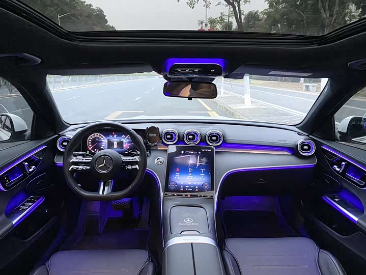 Фото 6 - Mercedes-Benz C-Class