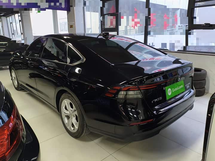 Фото 5 - Honda Accord