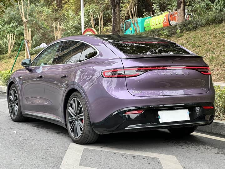 Фото 6 - Luxeed R7