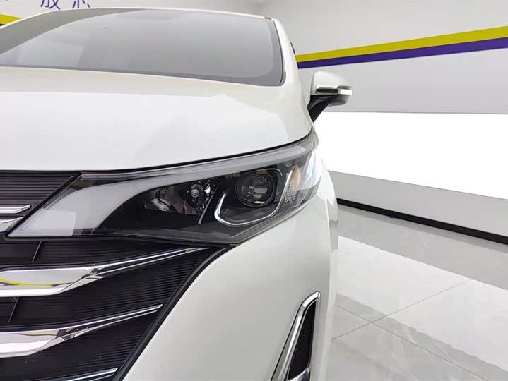 Фото 5 - GAC Trumpchi M6