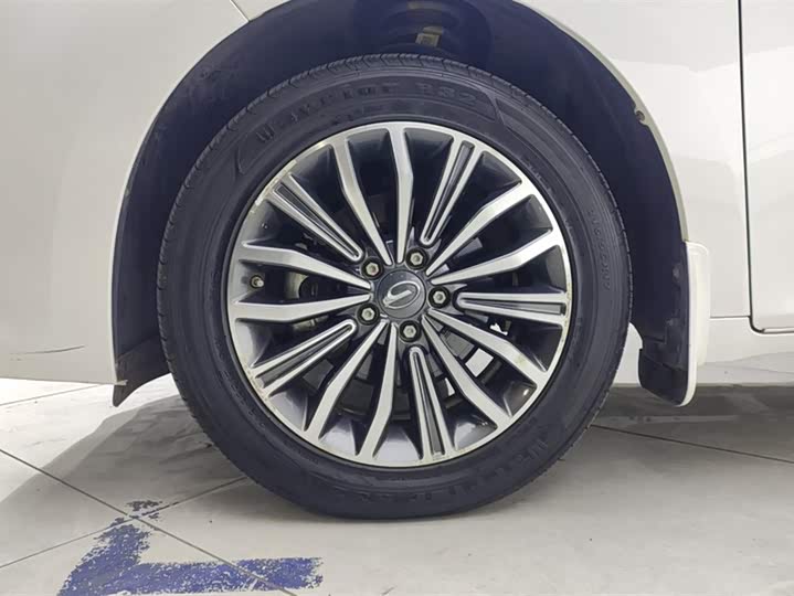 Фото 6 - GAC Trumpchi M6