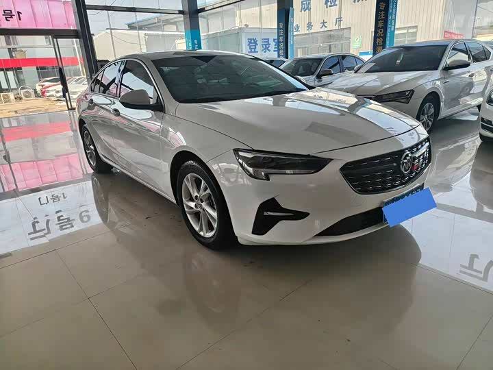 Фото 2 - Buick Regal