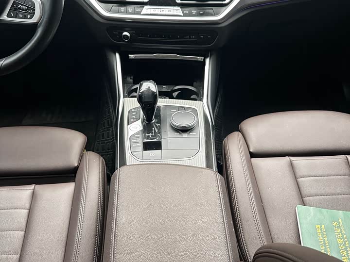 Фото 9 - BMW 3 Series