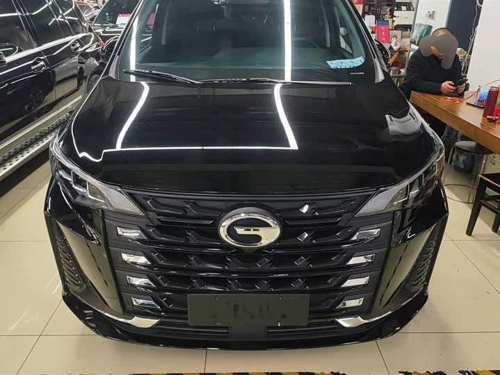 Фото 2 - GAC Trumpchi M6