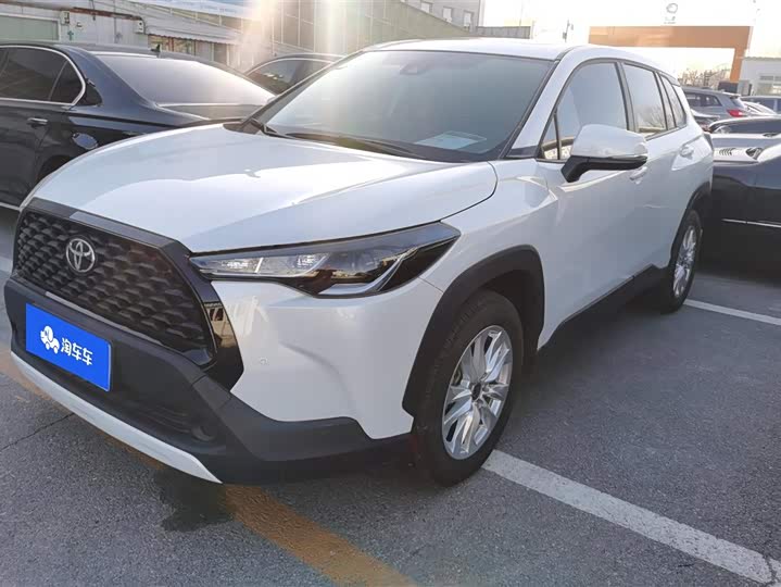 Фото 1 - Toyota Corolla Cross