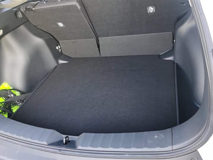 Фото 4 - Toyota Corolla Cross