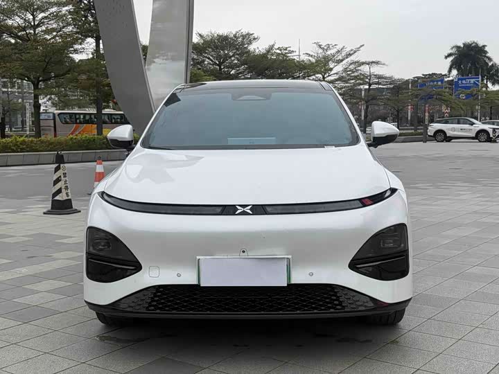 Фото 2 - XPeng G6