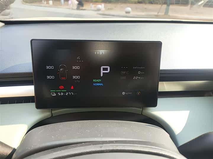 Фото 5 - Roewe D6