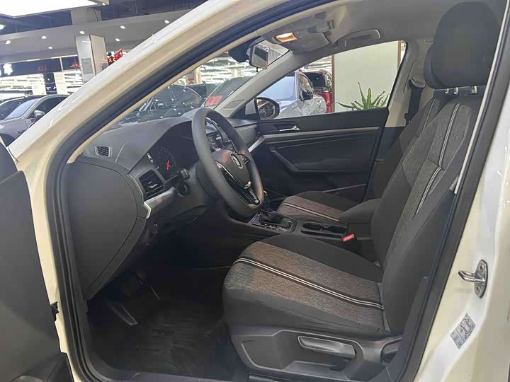 Фото 4 - Volkswagen Lavida EV