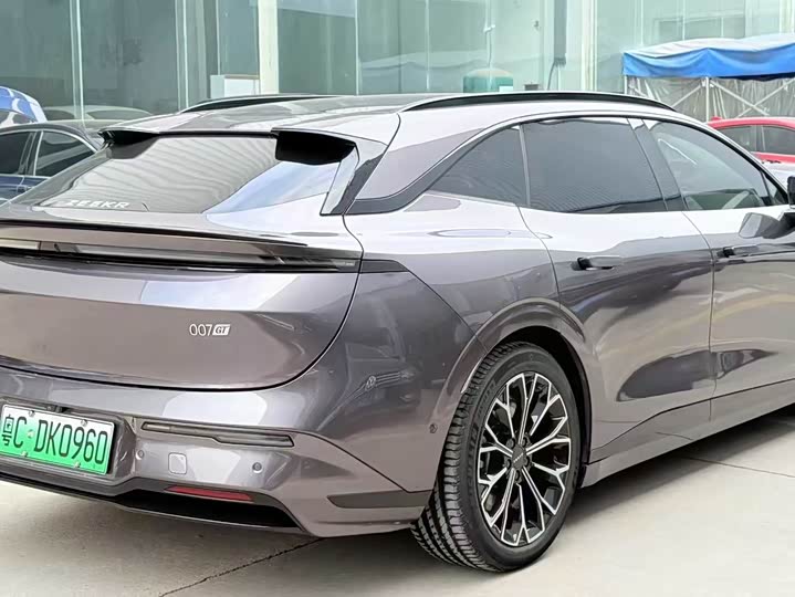 Фото 7 - Zeekr 007 GT