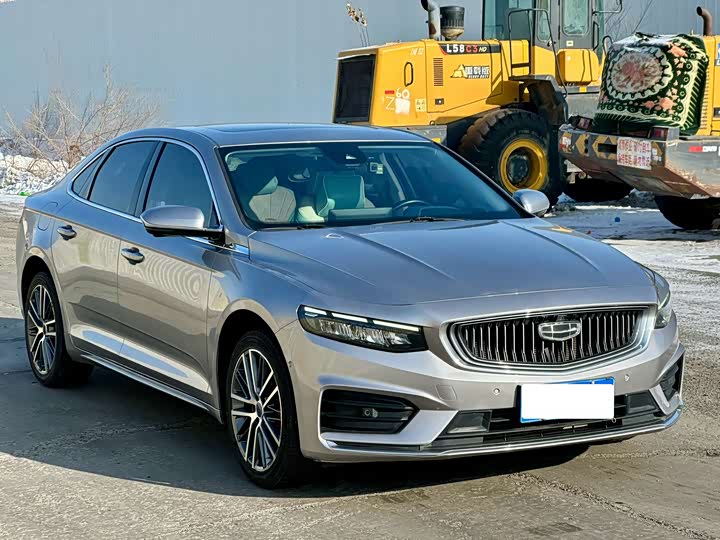 Фото 3 - Geely Preface