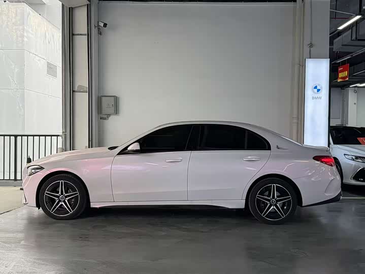 Фото 5 - Mercedes-Benz C-Class