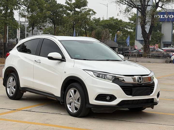 Фото 3 - Honda Vezel