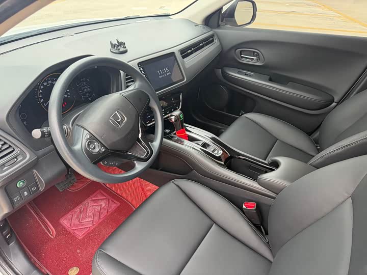 Фото 4 - Honda Vezel