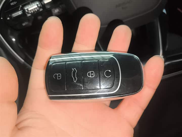 Фото 9 - Chery Tiggo 8 Pro