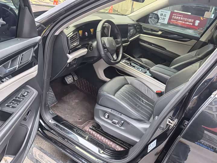 Фото 4 - Volkswagen Teramont Pro