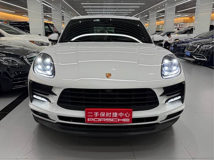 Фото 2 - Porsche Macan