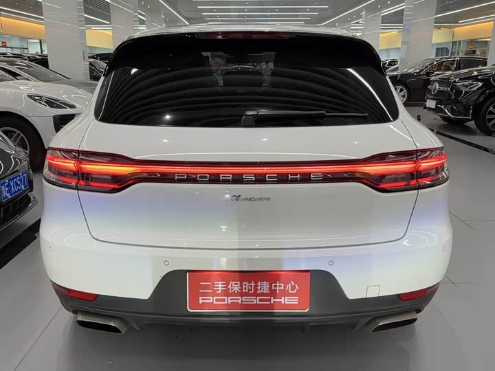 Фото 5 - Porsche Macan