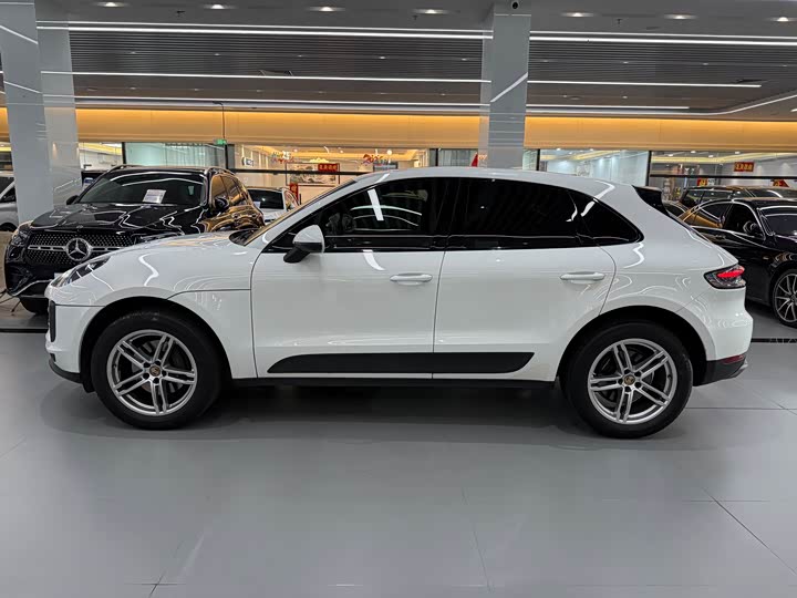 Фото 7 - Porsche Macan