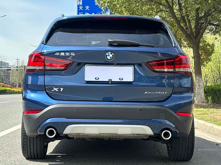 Фото 5 - BMW X1