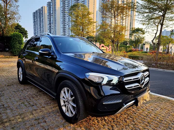 Фото 8 - Mercedes-Benz GLE-Class