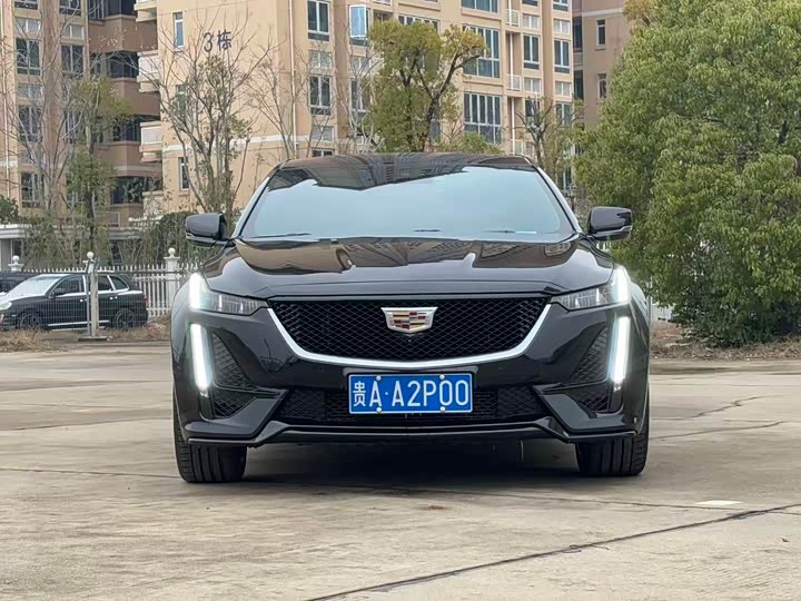 Фото 1 - Cadillac CT5