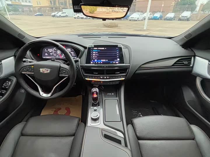 Фото 7 - Cadillac CT5