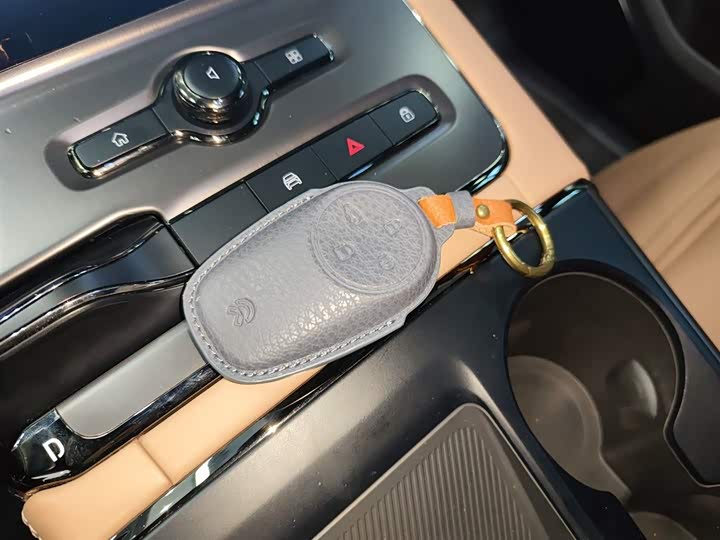 Фото 9 - Nio ES6