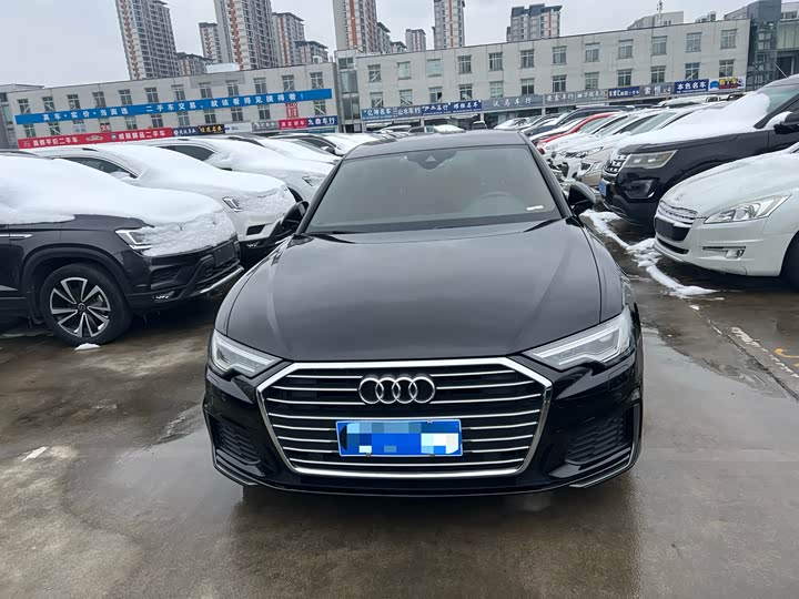 Фото 2 - Audi A6L