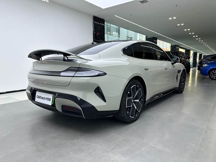 Фото 3 - Xiaomi SU7