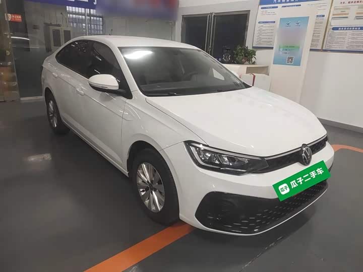 Фото 4 - Volkswagen Lavida