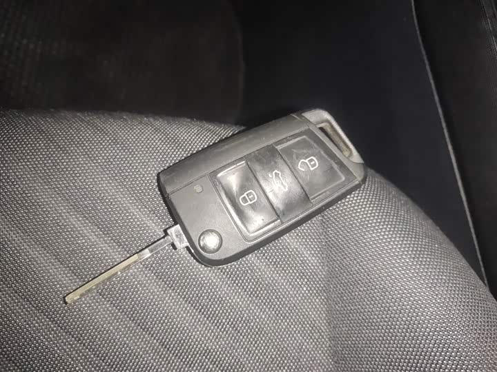 Фото 9 - Volkswagen Lavida