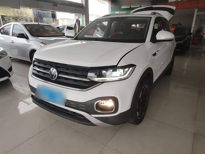 Фото 2 - Volkswagen Tacqua