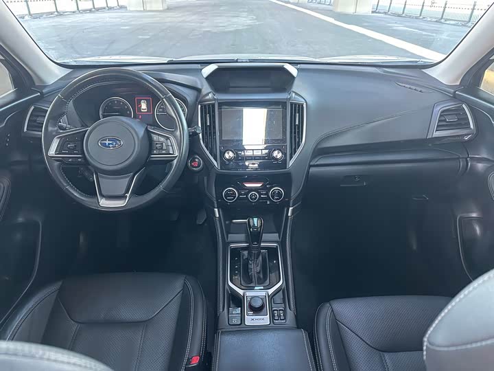 Фото 6 - Subaru Forester